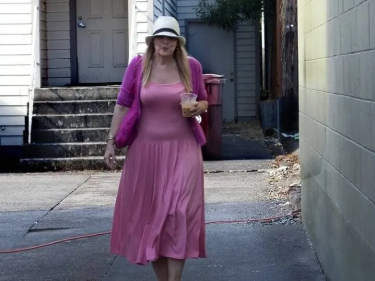 45 Fashion Faux Pas που σας γερνάνε αμέσως: Μην αφήσετε αυτά τα λάθη στυλ να προσθέσουν χρόνια στην εμφάνισή σας!