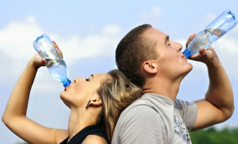 Voici les moments lors desquels vous ne devriez pas boire d’eau