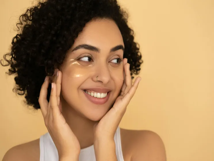 Why You Should Never Sleep With Makeup On!