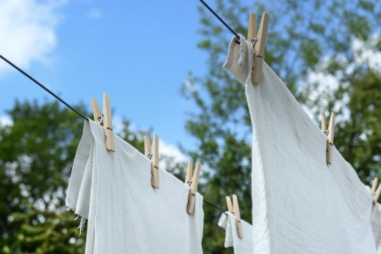 Here’s how to easily remove the musty smell from clothing