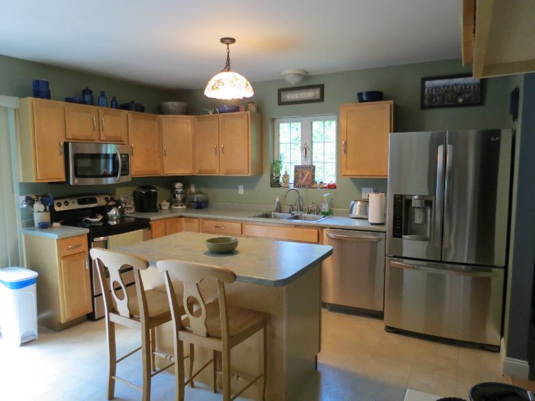 We often forget to clean this part of our kitchen... This is the right way to do it!