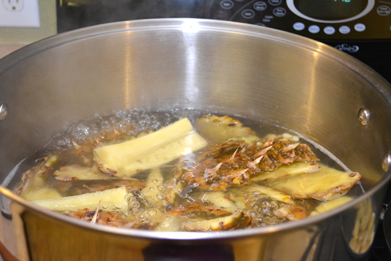 Why Health Freaks Never Throw Away Pineapple Peels (And Why You Shouldn't Either!)