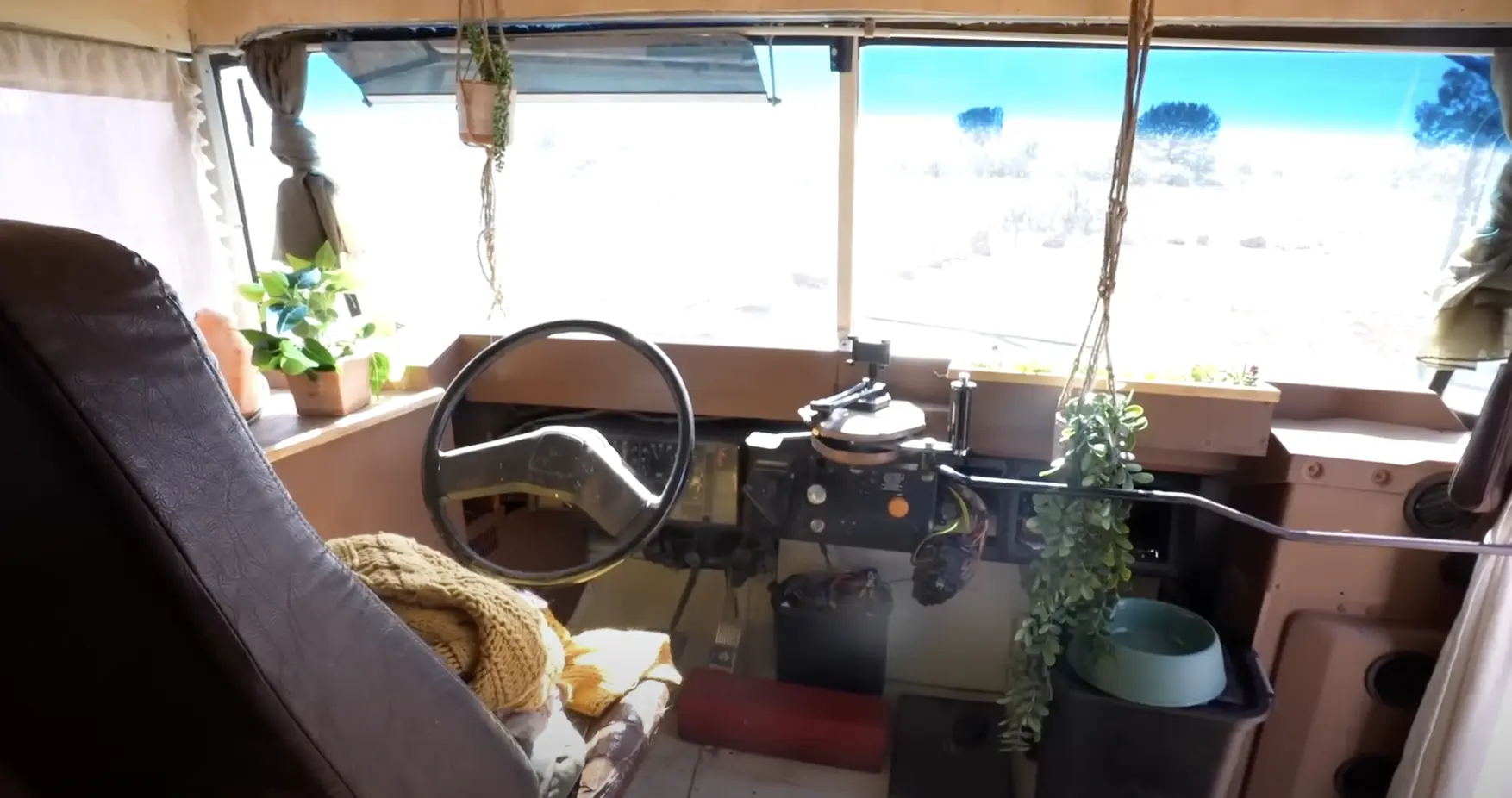This Couple Transformed Their Skoolie into a Stunning Adobe-Style Home, and You’ll Be Inspired to Hit the Road!