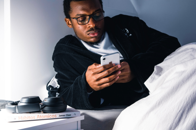 3 tips to make sure your phone won't keep you up all night