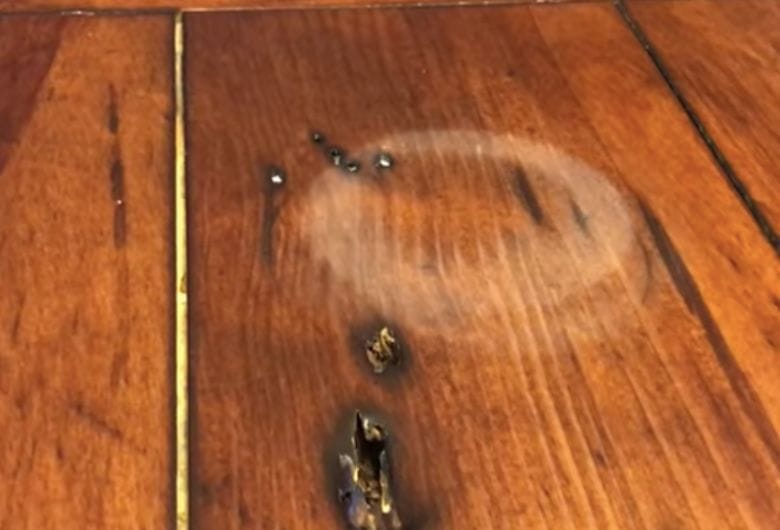 Forgot to use coasters? THIS is how you remove water marks from your wooden table!