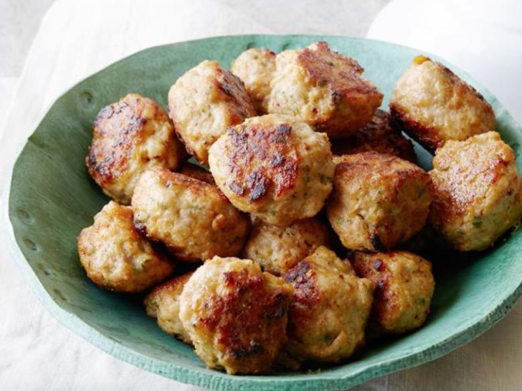 This is the secret ingredient for the best meat balls ever!