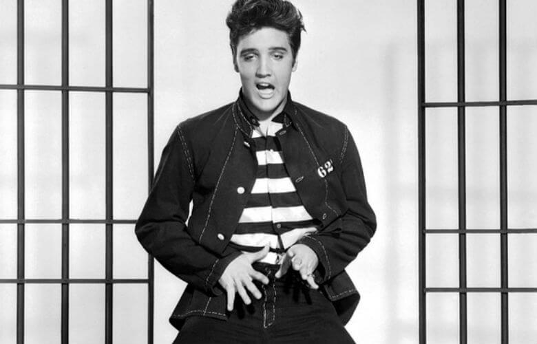 This is what Elvis Presley would've looked like if he'd still been alive