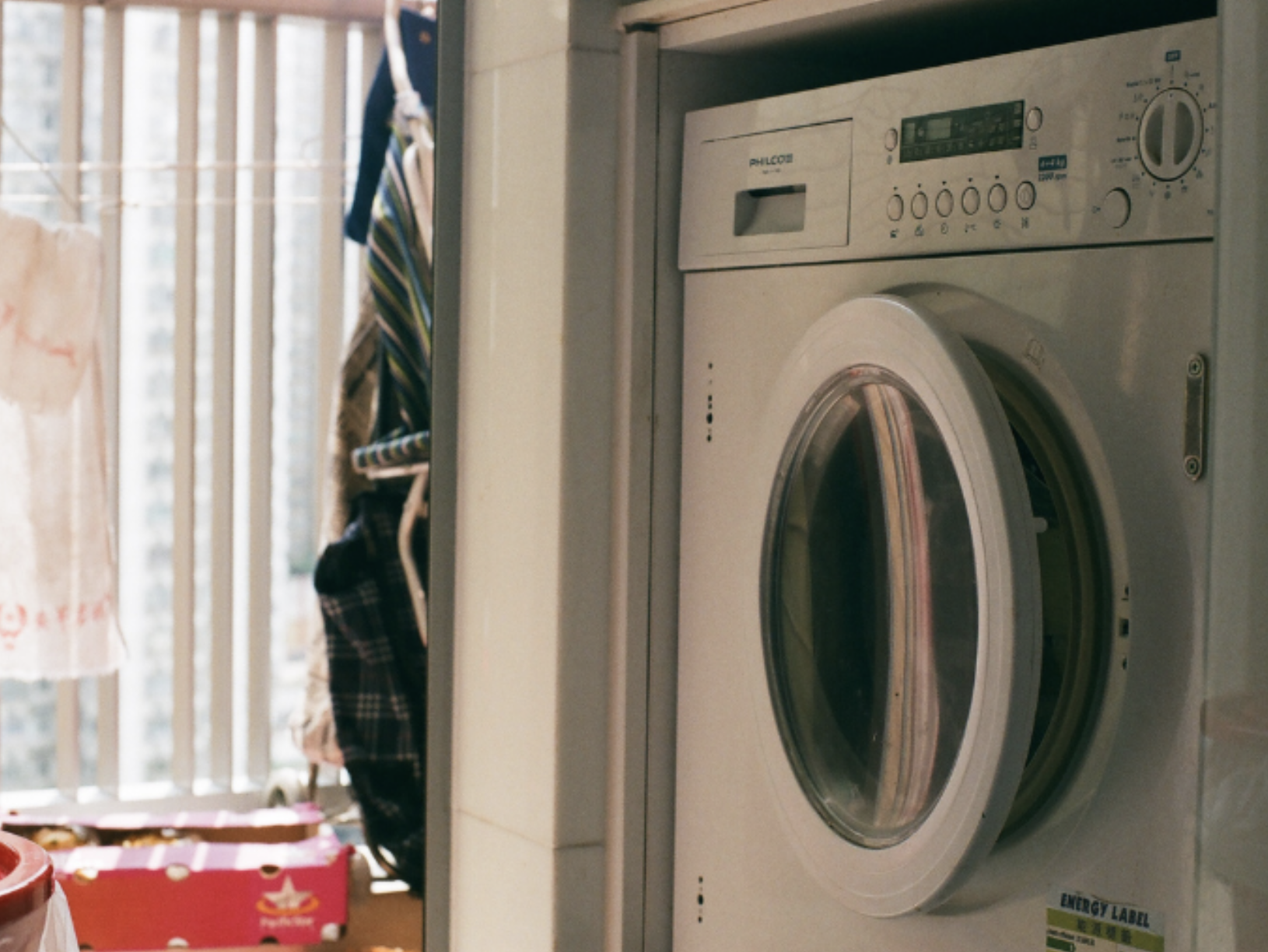Here's How To Clean Your Washing Machine In Just 1 Minute