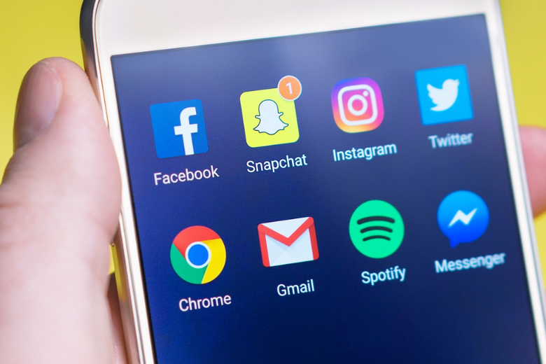 Public schools sue Big Tech for mental health issues youth
