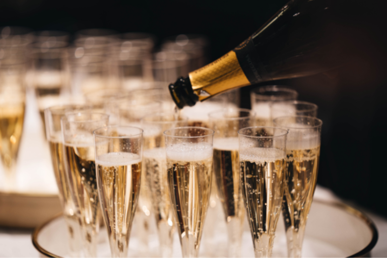 Cheers! Drinking champagne can be good for you