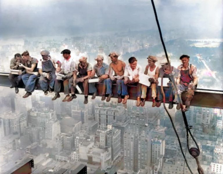 Famous And Iconic Historical Pictures - Colorized!
