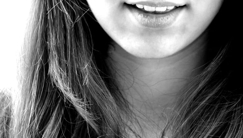 Do you want to reduce your double chin? Try these simple exercises