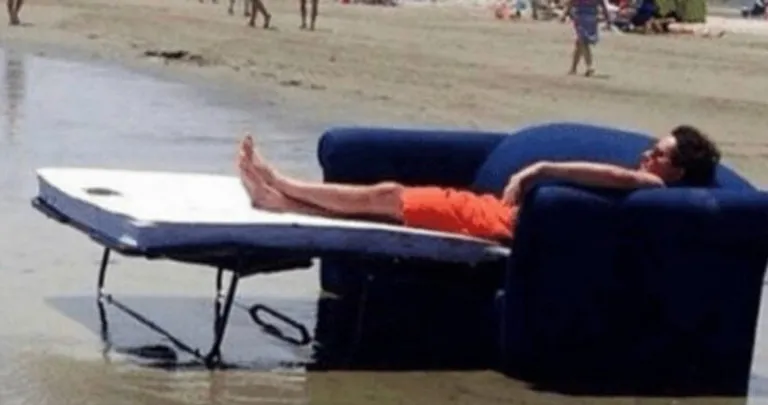 Some of the Funniest Beach Pictures: Some Are Going Too Far!
