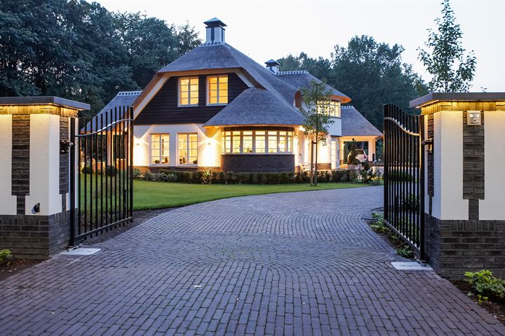 Wow! You won't believe your eyes when you see the inside of this beautiful house!