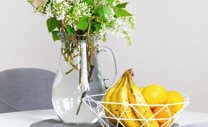 6 Convenient tricks to keep your bananas from spoiling