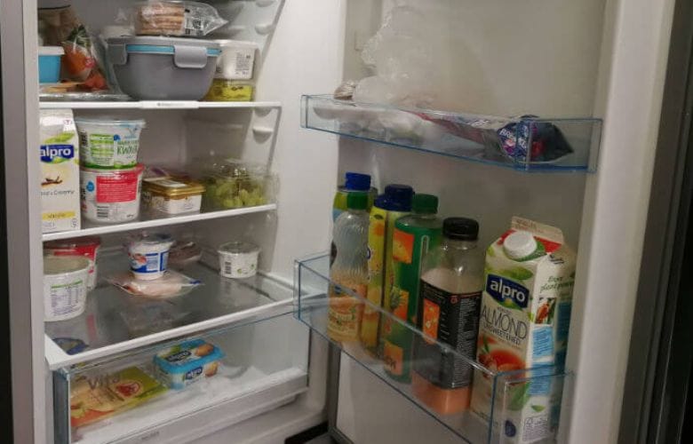 Which condiments should be kept in the fridge and which shouldn't? We've got the answer!