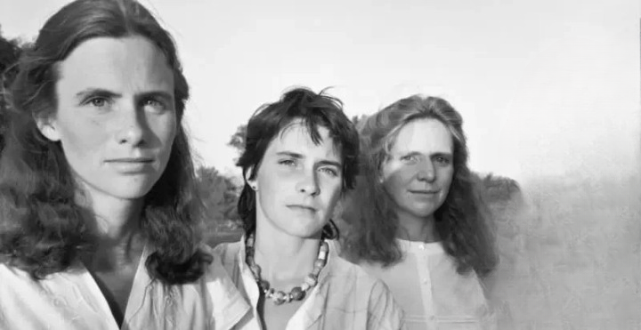 Identical triplets take the same birthday picture for 33 years