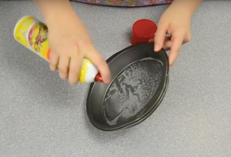 Baking spray is super cheap and these are all the things you can do with it!