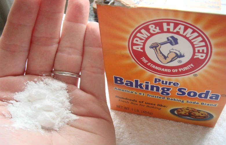 16 things you can clean using baking soda
