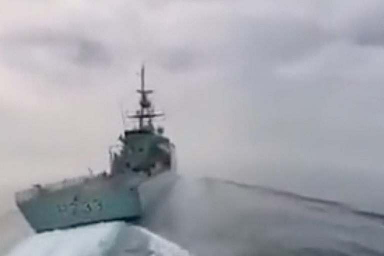 Sailors couldn’t believe their eyes when they saw this figure flying towards them