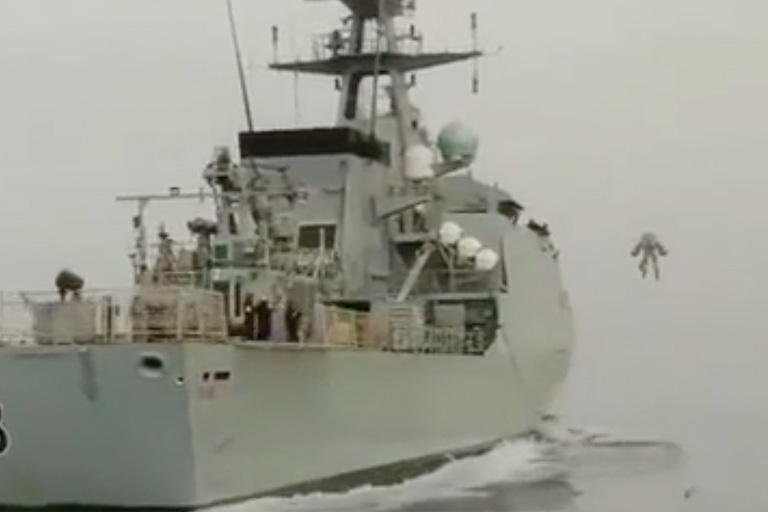 Sailors couldn’t believe their eyes when they saw this figure flying towards them