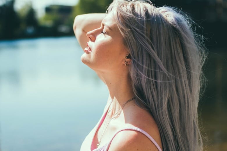 6 tips to help you get rid or prevent that sweaty upper lip