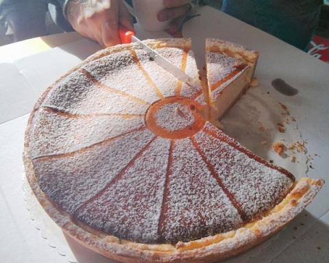 Are you a true perfectionist? Then these pictures will definitely make you cringe!