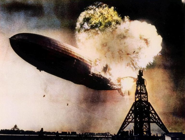 Famous And Iconic Historical Pictures - Colorized!