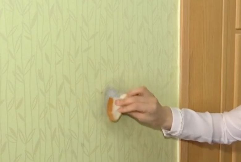 Make sure your wallpaper is completely dust-free with THIS easy trick!