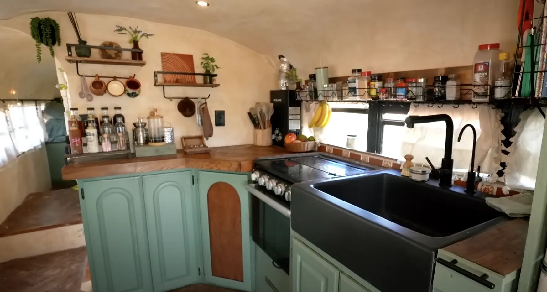 This Couple Transformed Their Skoolie into a Stunning Adobe-Style Home, and You’ll Be Inspired to Hit the Road!