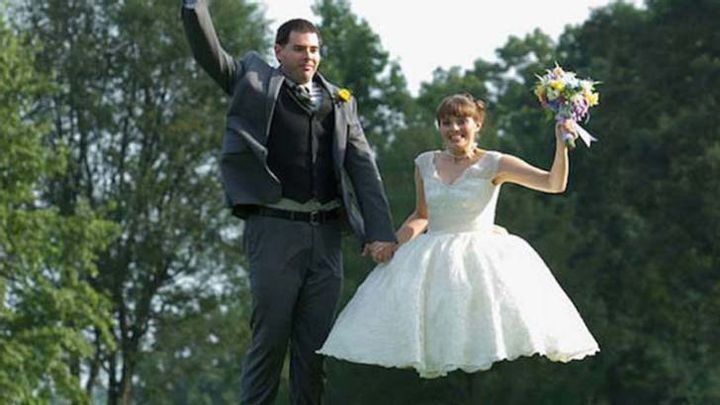 Crazy Wedding Moments Caught On Camera
