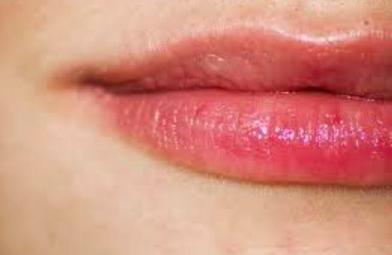 This is what your lip shape says about your personality! Does your description fit?