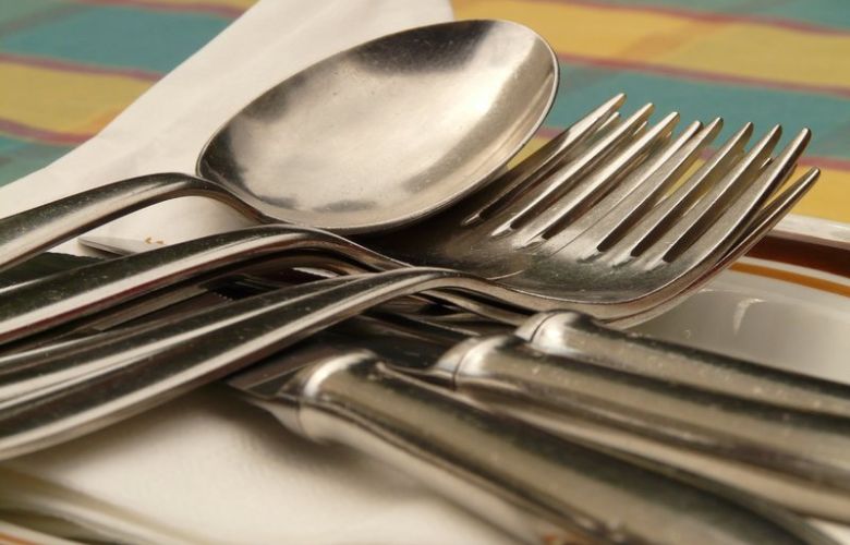 This is the right way to put cutlery in the dishwasher! We've been doing it wrong!