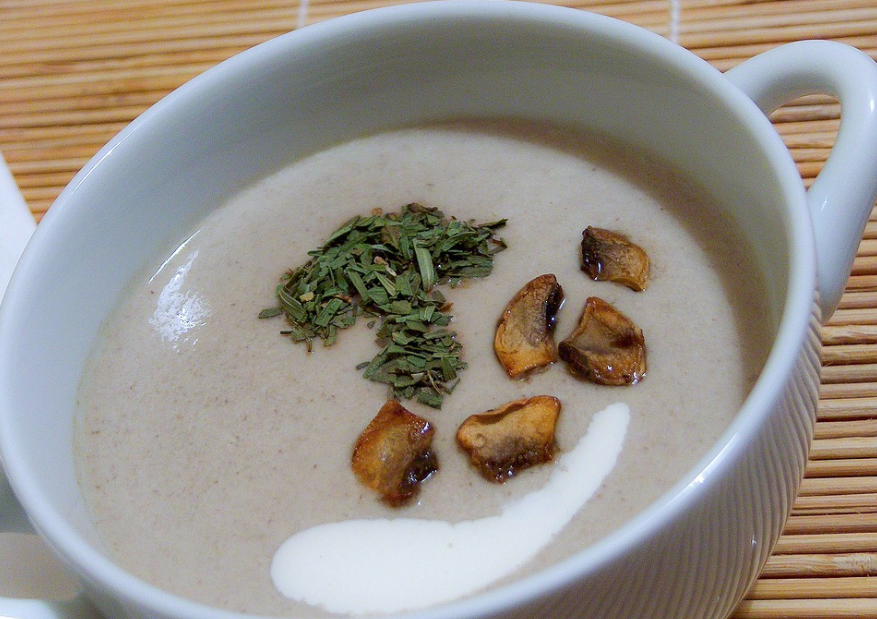 This creamy mushroom soup only costs a little over 1 dollar per person and it's delicious!