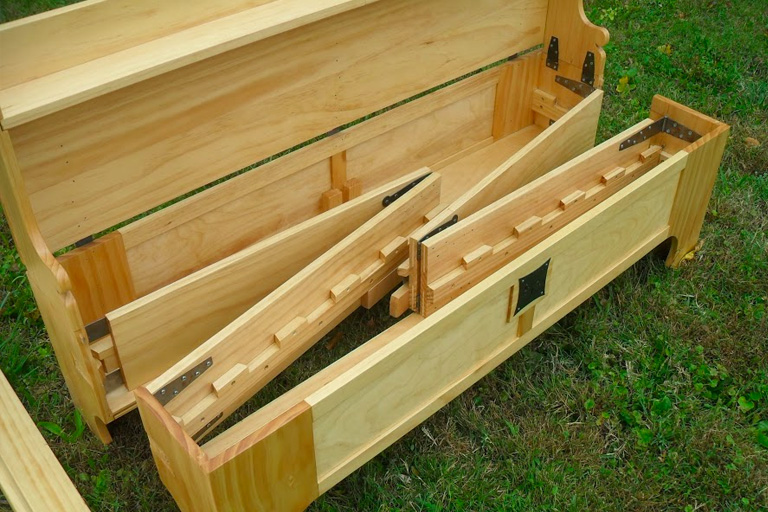 Check out this wooden box! Let's see what's inside... WOAH! I did not expect that
