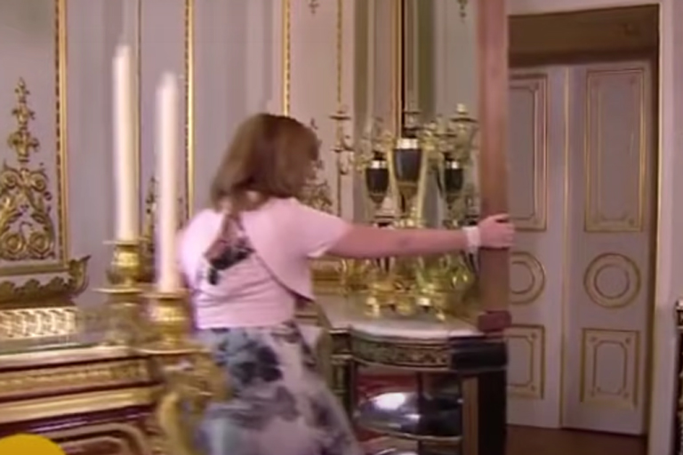 There is a hidden door in former Queen Elizabeth's room, this is where it leads to