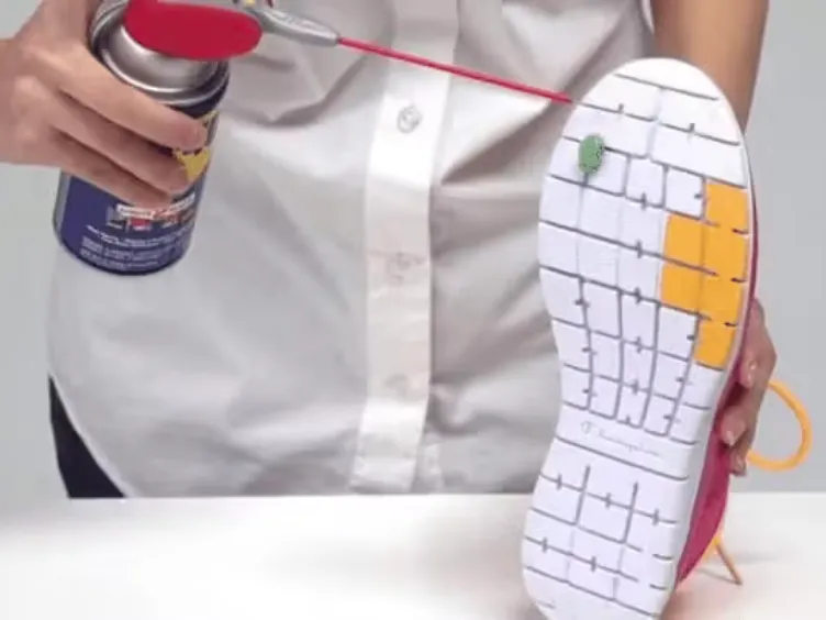 40 großartige WD-40-Hacks, die Sie rund um das Haus verwenden können