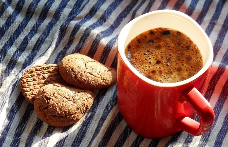 Gib Koffein, Zucker und Alkohol auf und freu dich auf diese Veränderungen in deinem Körper!