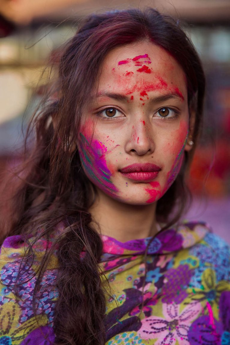 30 beautiful women from around the world