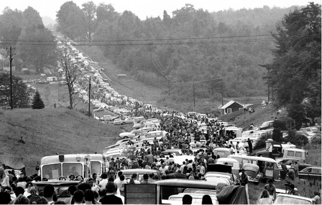 21 Unglaubliche Woodstock-Fotos, die das Gefühl vermitteln, selbst da gewesen zu sein