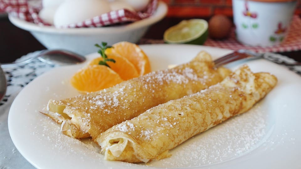 Dir sind normale Pfannkuchen zu langweilig? Dann päpple sie mit Likör 43 auf!