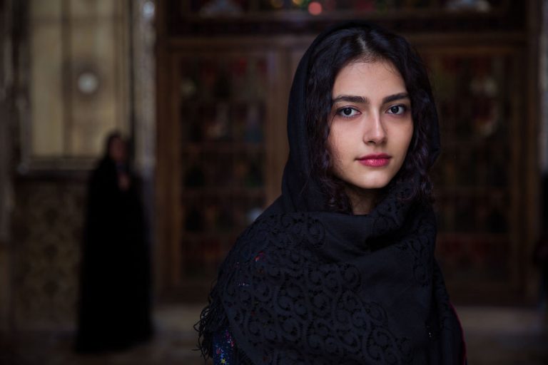 30 beautiful women from around the world