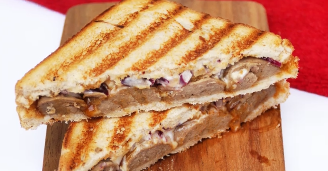 Frikandellen Fan? Dann musst du dieses leckere Sandwich-Rezept mal probieren.