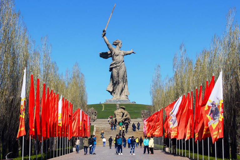 Huge Statues Found Around The World