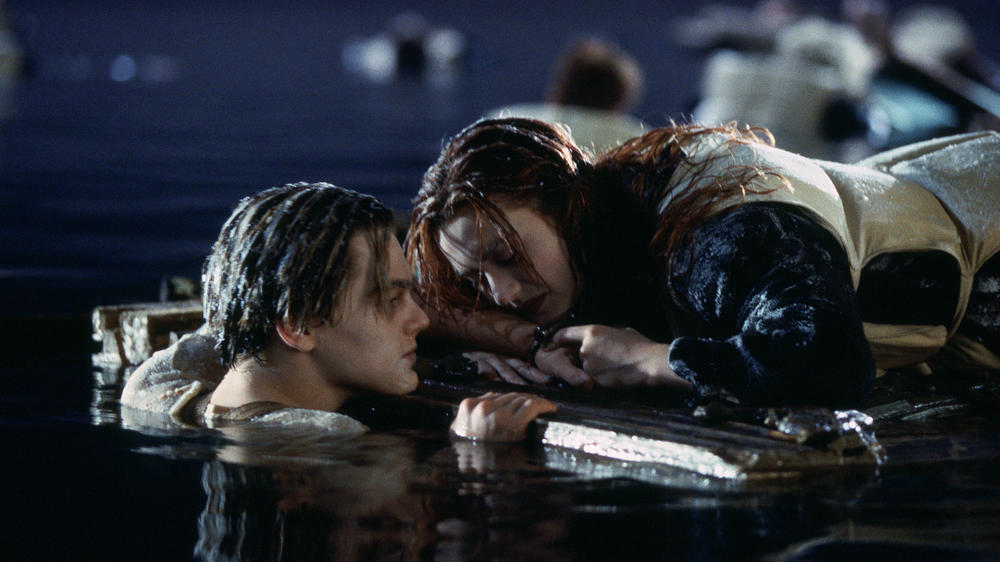 Endlich Antworten! Der Regisseur von Titanic erklärt wieso Jack nicht mit auf die Tür passte.