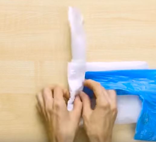 Plastiktüten Falttechnik 6