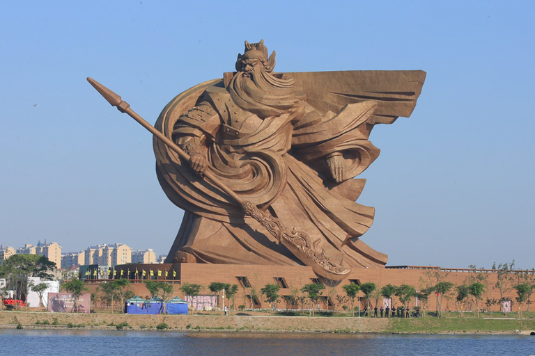 Huge Statues Found Around The World