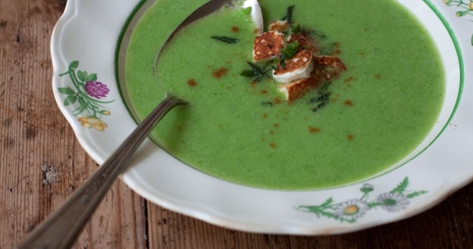 Wie wäre es mit einer etwas anderen Erbsensuppe?