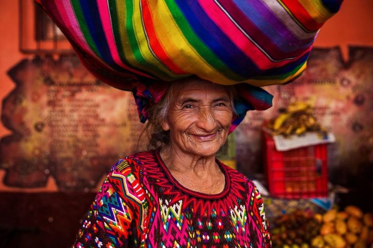30 beautiful women from around the world