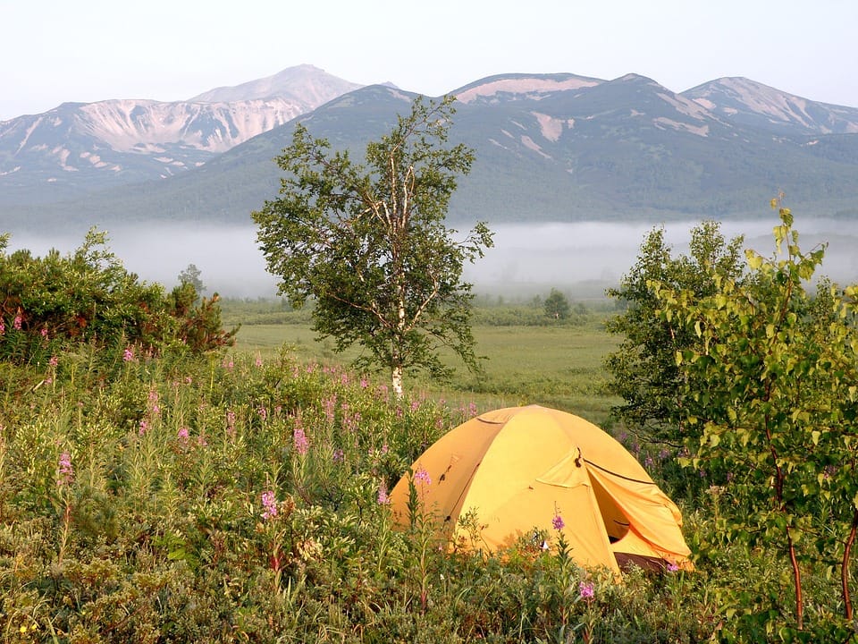 Mit diesen 4 Camping Hacks wirst du zum Profi auf dem Zeltplatz